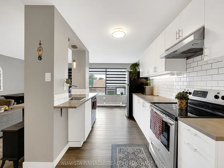 650 Cheapside St #210 — Photo 6