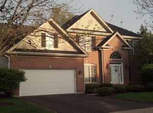 1295 N Laguna Ct, Palatine, IL 60067