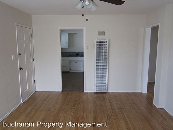 3rd image of 4333 1/2 37th St
