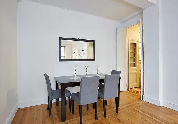 3rd image of 137 E 66th St APT 4C