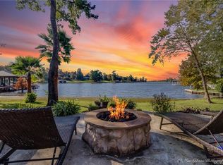 1315 Bay Ridge Dr, Benton, LA 71006