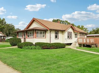 135 5th St, Carlisle, IA 50047