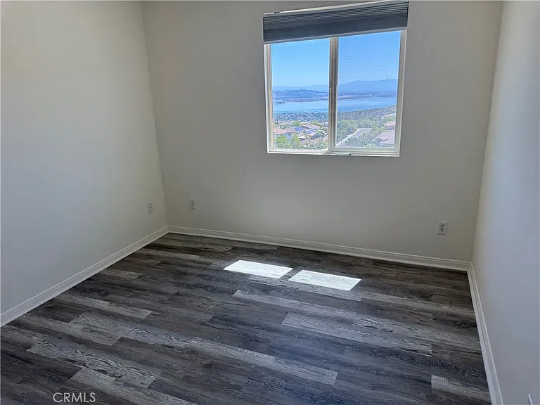 29204 Gateway Dr — Photo 25