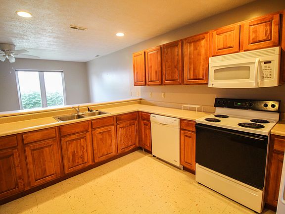 4th image of 3558 Bethel Dr