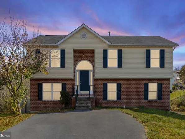 132 Paradise Ct, Stephens City, VA 22655