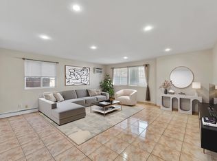 226 49th St #2, Union City, NJ 07087