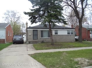 377 Longfellow St, Inkster, MI 48141