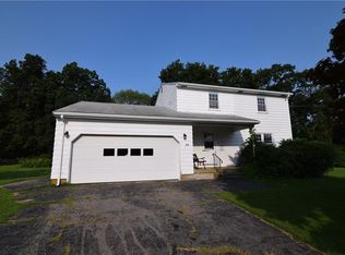 13 Laurel Hill Dr, Westerly, RI 02891