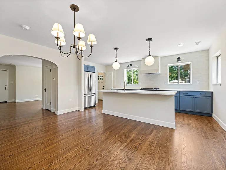 3717 Decatur St — Photo 4