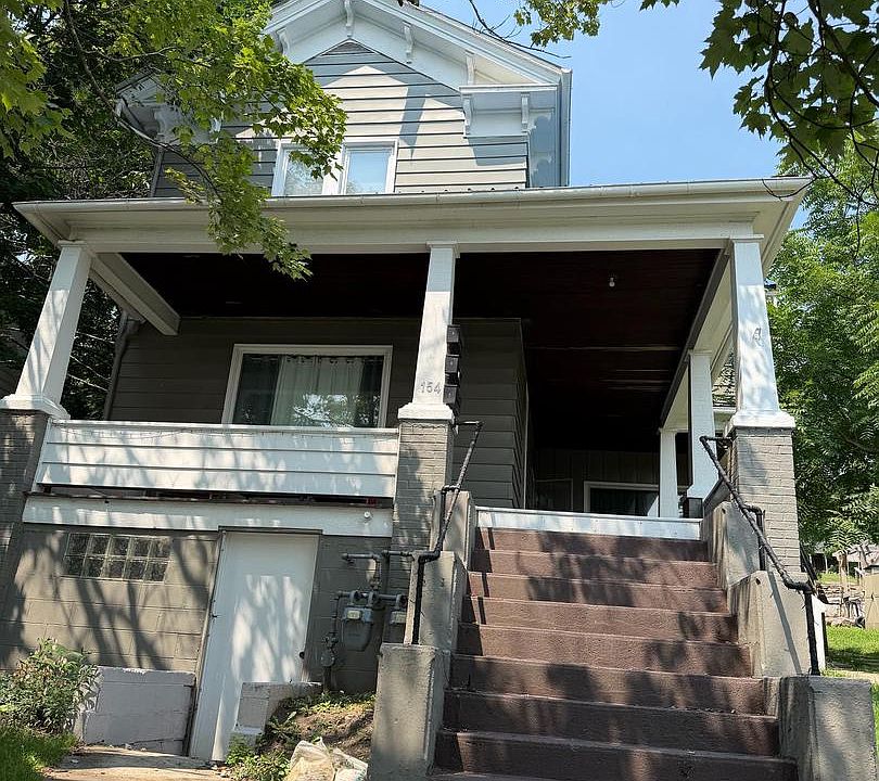 1st image of 154 E Main St