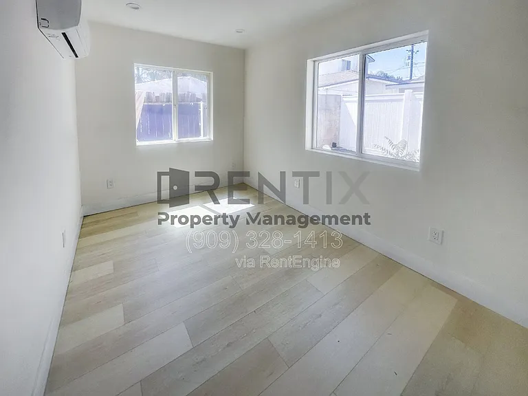 787 N Reservoir St — Photo 12