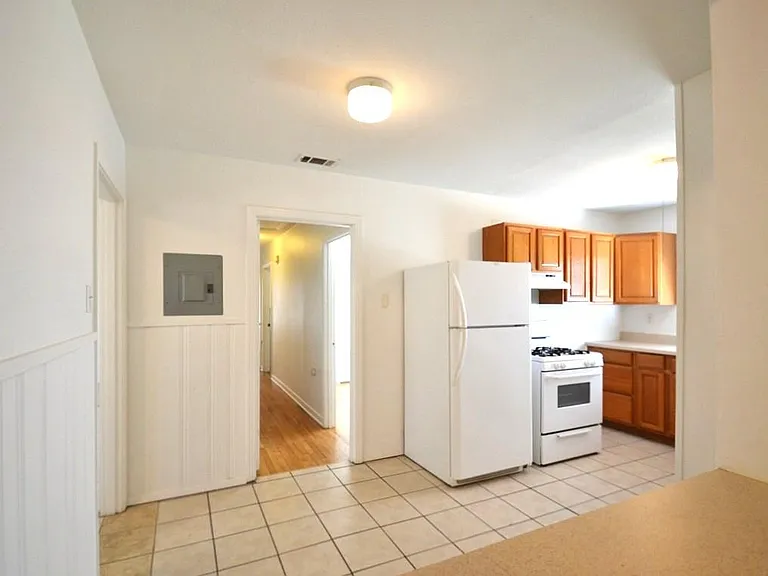 1211 Ridgemont Dr — Photo 27