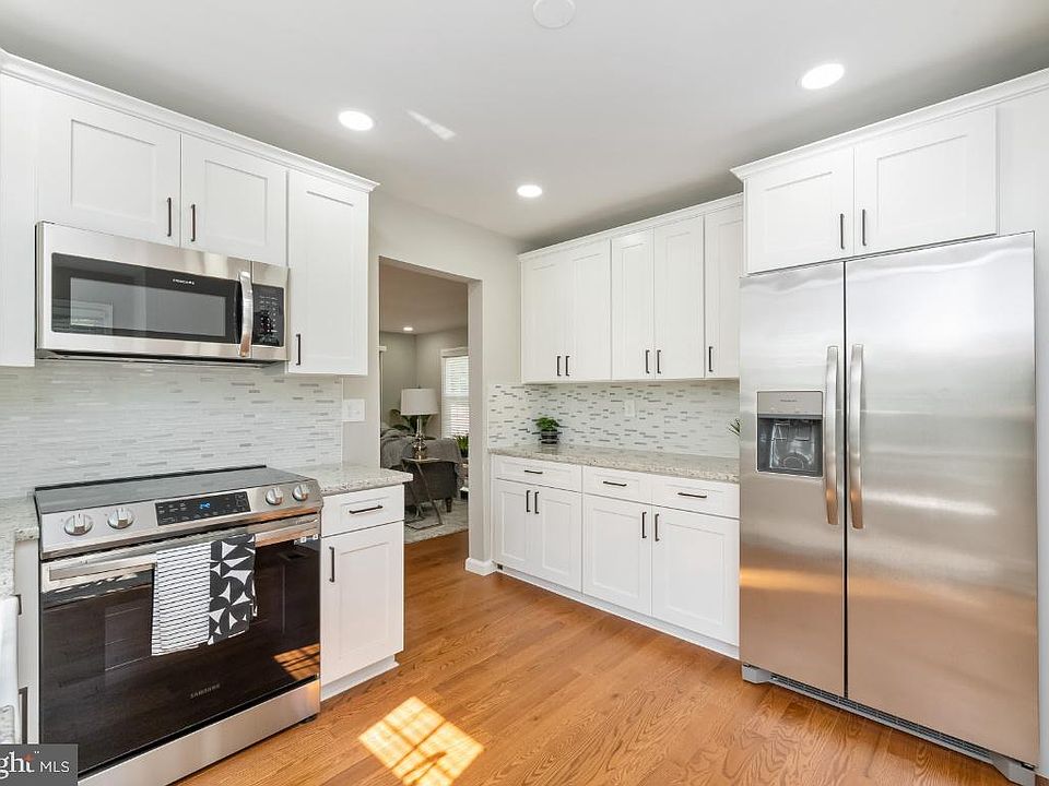 8325 Electric Ave, Vienna, VA 22182 Zillow