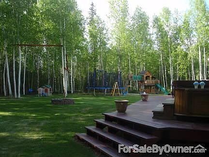 3rd image of 2741 Garnet Dr