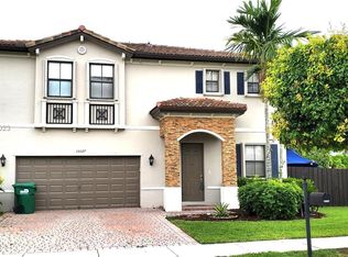 15527 SW 118th St, Miami, FL 33196