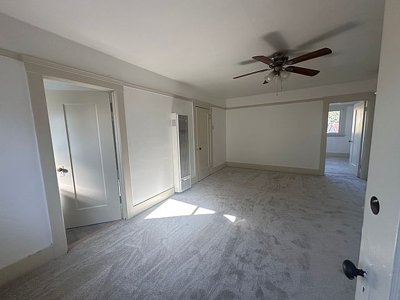3rd image of 2425 Prince St #B