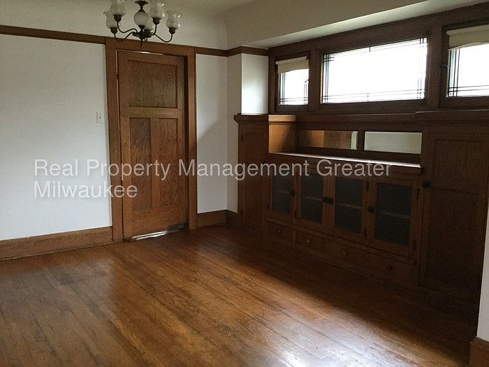 2nd image of 2810 N 52nd St