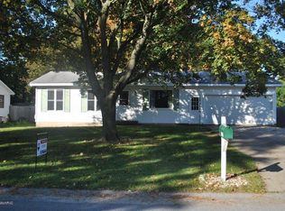 5527 Kelekent Ave SE, Kentwood, MI 49548