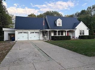 40 Balfour Dr, Coldwater, MI 49036