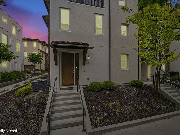 3078 Empoli Ln #5 — Photo 33
