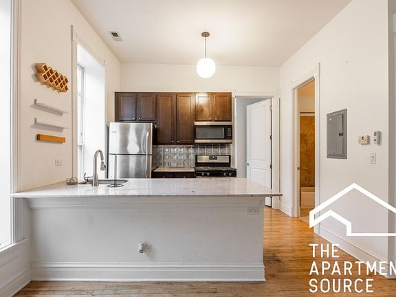 3rd image of 1659 S Throop St APT 2E