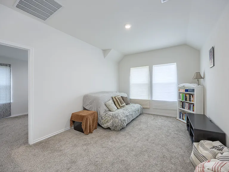 11341 Headwater Ct — Photo 19