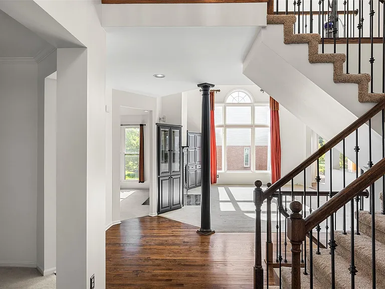 24084 Westmont Dr — Photo 5