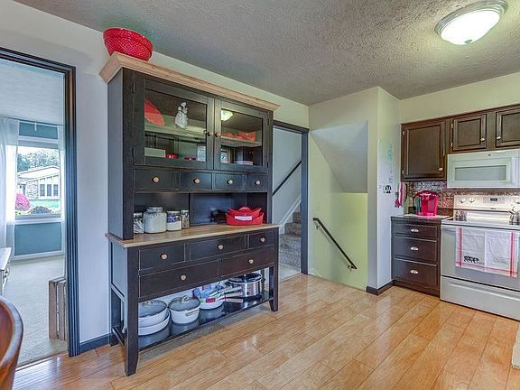 5th image of 2728 Donbar Dr
