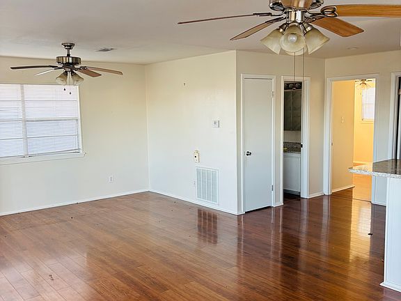 2nd image of 940 Bonita St