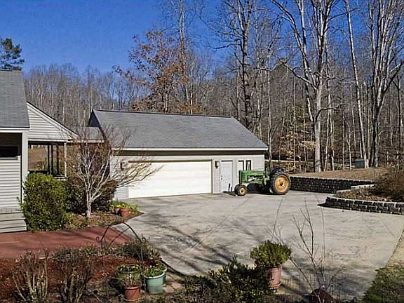 2nd image of 4695 Steeple Chase Ln