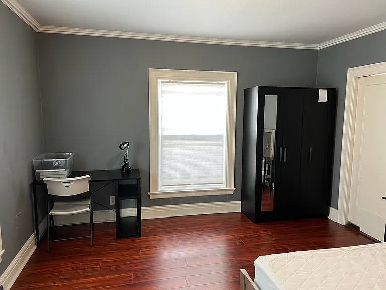 820 Bristol Ave — Photo 17