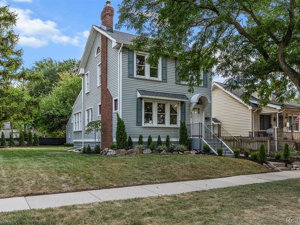 1st image of 634 Channing St