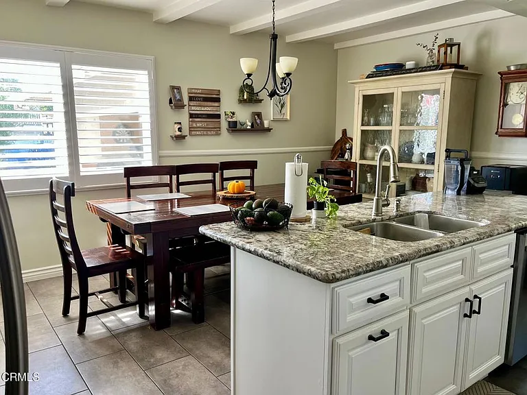 112 Maria Ln — Photo 14