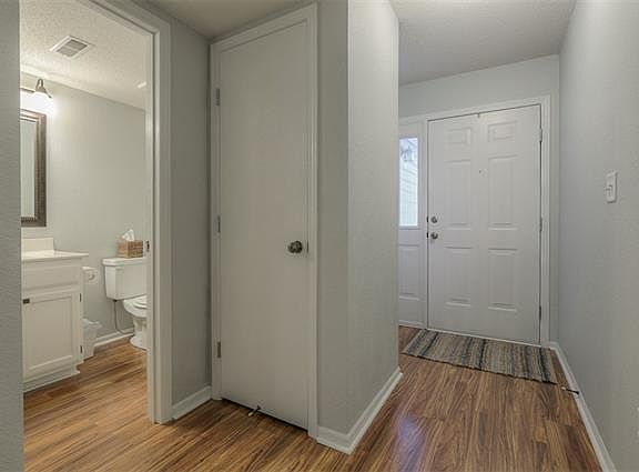 3rd image of 5642 NW Plantation Dr