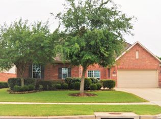 120 Lamar Canyon Ln, Friendswood, TX 77546