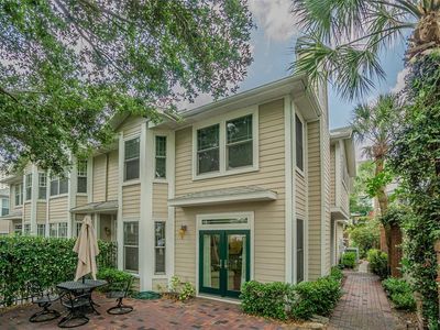 350 2nd St N APT 1, Saint Petersburg, FL, 33701