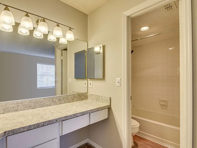 Champions Pines Apartments — Photo 107