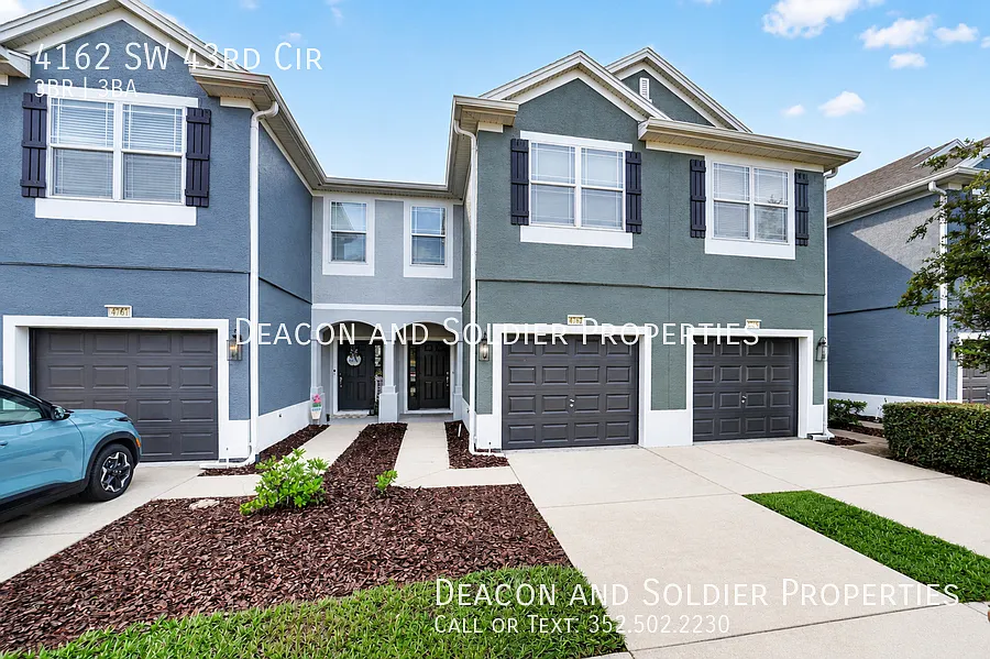 4162 SW 43rd Cir