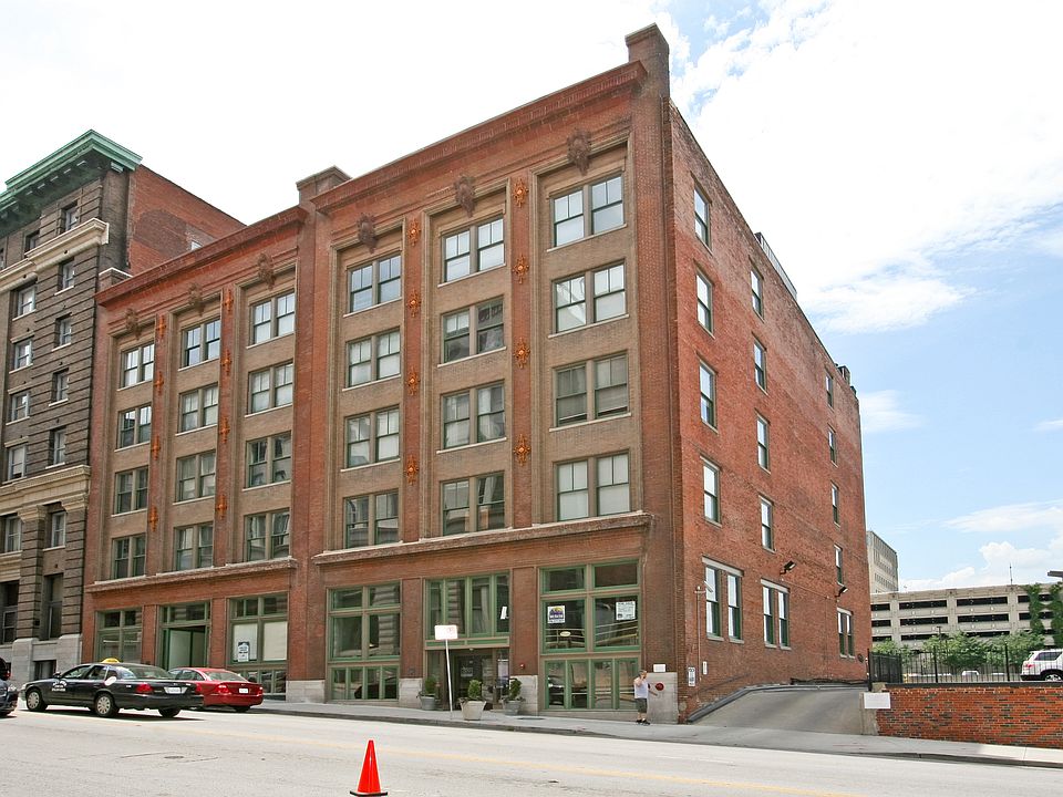 700 Broadway Building