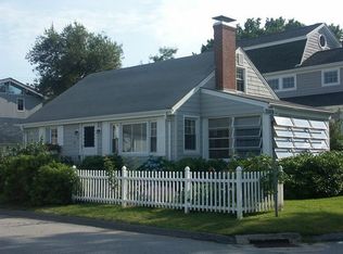 53 E Shore Dr, Niantic, CT 06357