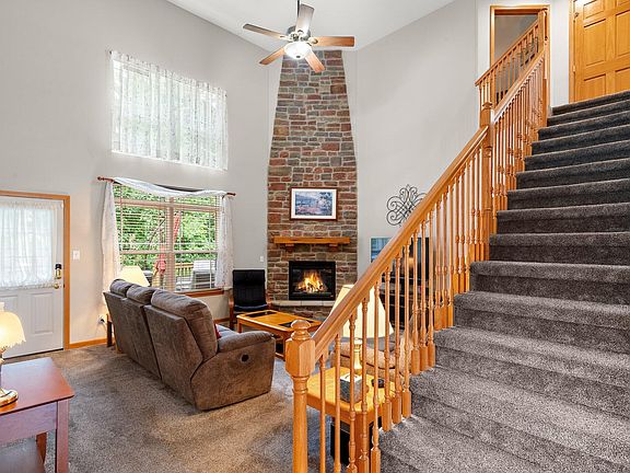 5th image of 3150 Brighton Ln
