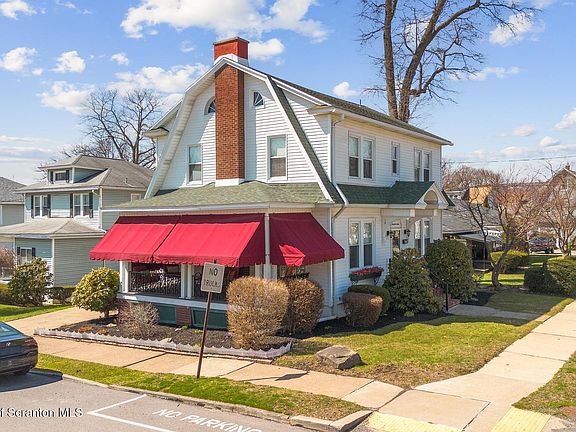 4th image of 1712 Green Ridge St