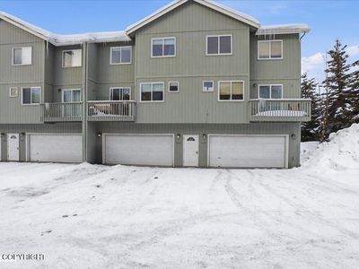 7447 Meadow St #2D, Anchorage, AK, 99507