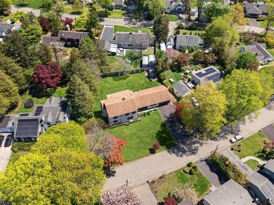 61 Crestwood Drive, Huntington Station, NY, 11746