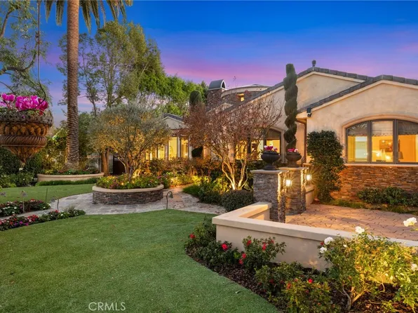 17420 Tarzana St, Encino, CA 91316