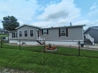 3959 Maple St, Hawthorn, PA 16230