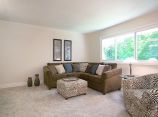 3970 76th Way E, Inver Grove Heights, MN 55076