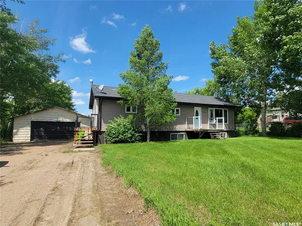 214 5th STREET, Denzil, SK S0L 0S0