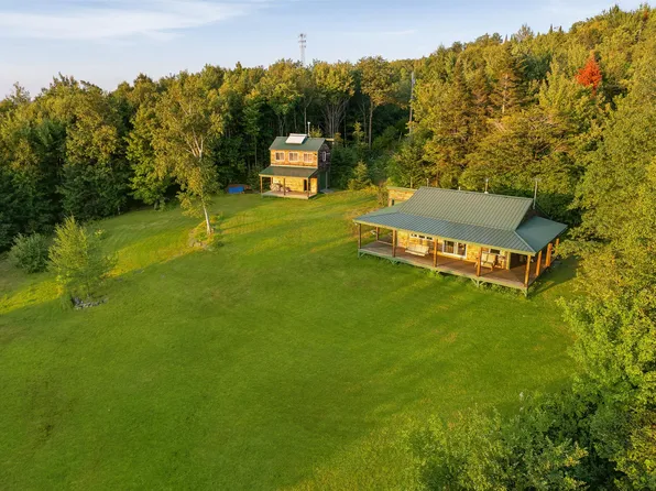 42 Mountain View Road, Stewartstown, NH 03576