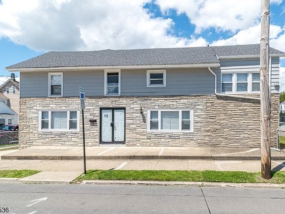 2nd image of 53 Wilson St./ Heckman